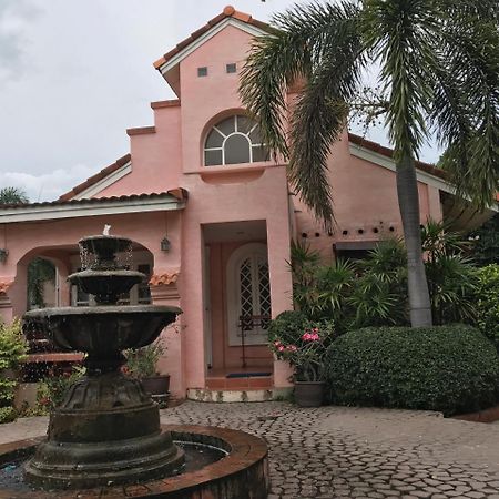 Hotel Baan Rajdamnern Hua Hin Exterior foto