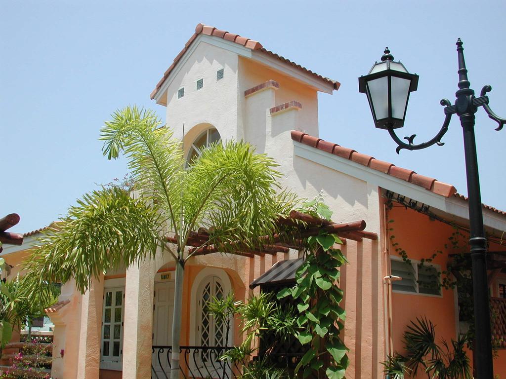 Hotel Baan Rajdamnern Hua Hin Exterior foto